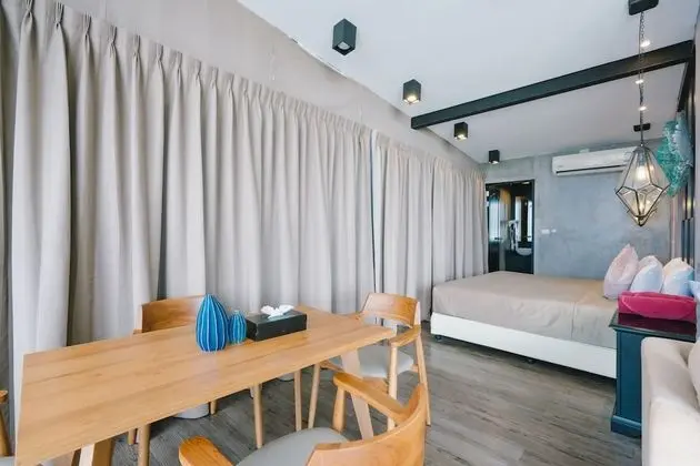 One-Bedroom Apartment with Sea View - Roof Top