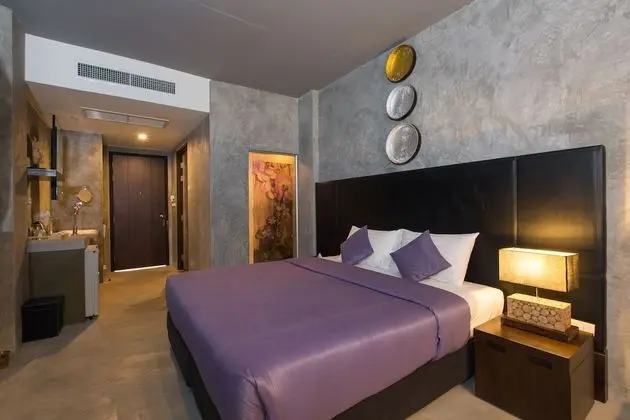 Superior king Room with partial sea view