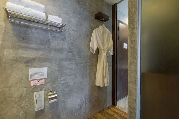 Superior king Room with partial sea view