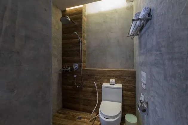 Superior king Room with partial sea view
