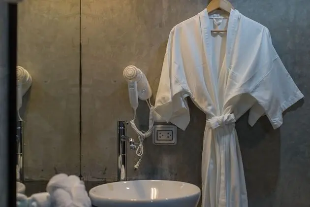 Superior King or Twin Room with Shower