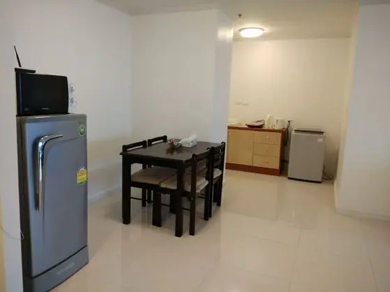 1 Bedroom Apartment with Sea View