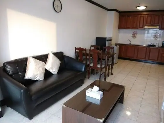 1 Bedroom Apartment with Sea View