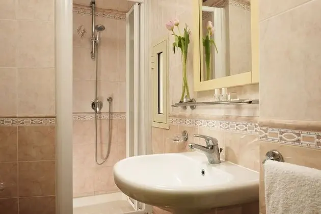 Comfort Tek Kişilik Oda