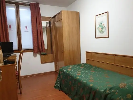 Basic Tek Kişilik Oda