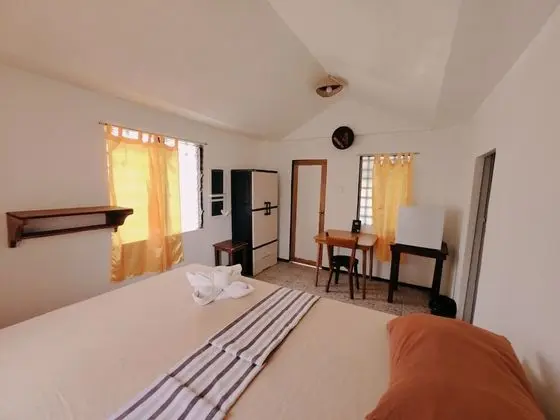 Deluxe Kır Evi, Denize Sıfır