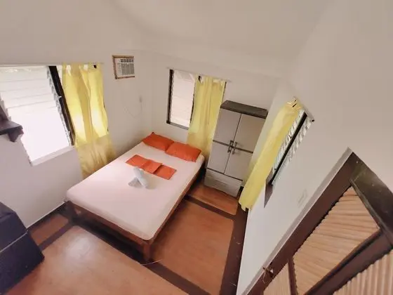 Deluxe Kır Evi, Denize Sıfır