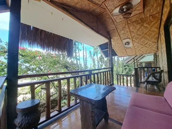 Deluxe Kır Evi, Denize Sıfır