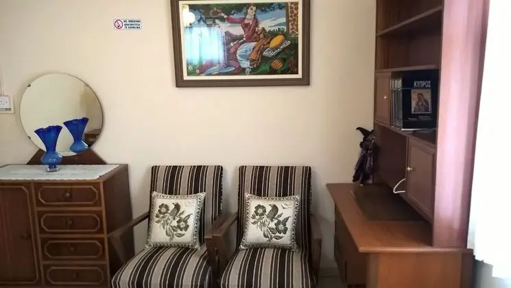 Ev, Teras, Deniz Manzaralı