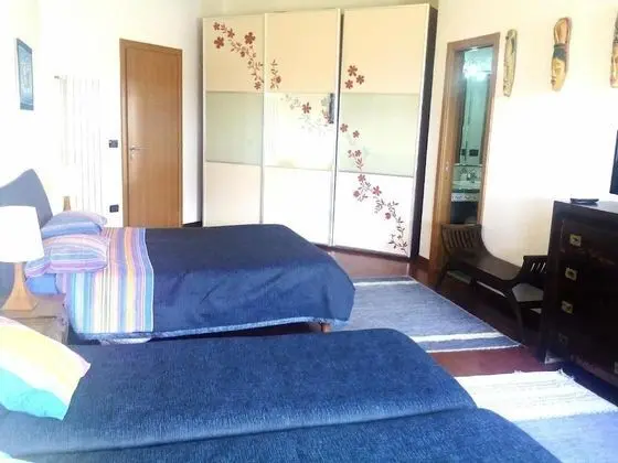 Dört Kişilik Oda, Balkon