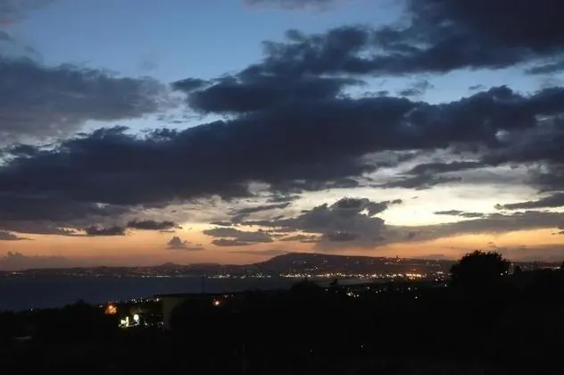 Üç Kişilik Oda, Balkon, Deniz Manzaralı