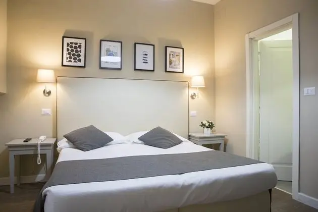 Basic Tek Büyük Yataklı Oda