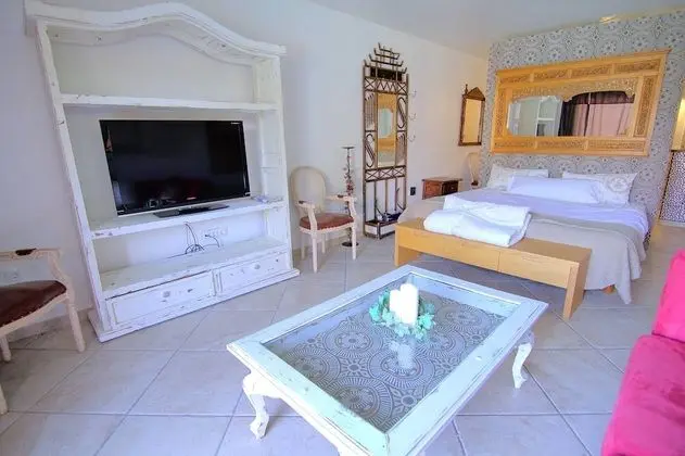 Villa, 5 Yatak Odası, Kişiye Özel Havuzlu