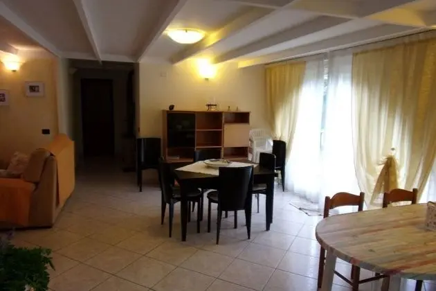 Family Sıra Ev, Birden Çok Yatak, 2 Banyolu, Bahçeli (Villa Patrizia)