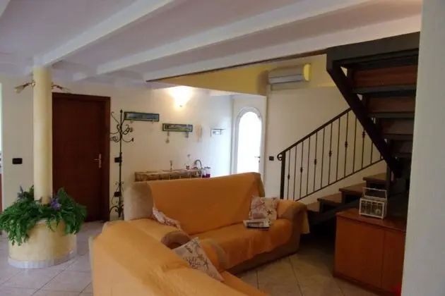 Family Sıra Ev, Birden Çok Yatak, 2 Banyolu, Bahçeli (Villa Patrizia)