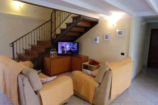 Family Sıra Ev, Birden Çok Yatak, 2 Banyolu, Bahçeli (Villa Patrizia)