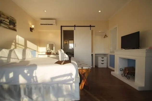 Deluxe Tek Büyük veya İki Ayrı Yataklı Oda, 1 Yatak Odası, Sigara İçilmez, Deniz Manzaralı