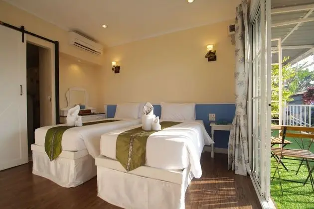 Deluxe Tek Büyük veya İki Ayrı Yataklı Oda, 1 Yatak Odası, Sigara İçilmez, Deniz Manzaralı
