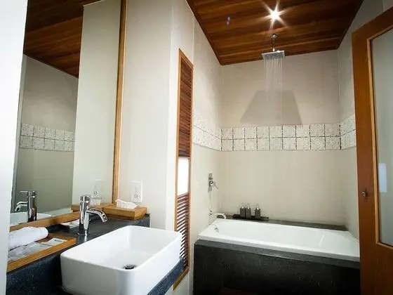 Deluxe Oda, Bahçe Manzaralı