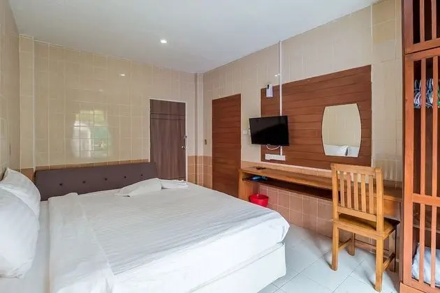 Seven Bedrooms Pool Villa 1km Jomtien beach