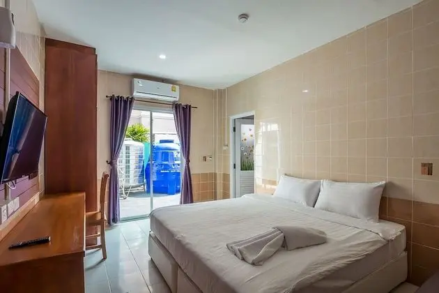 Seven Bedrooms Pool Villa 1km Jomtien beach