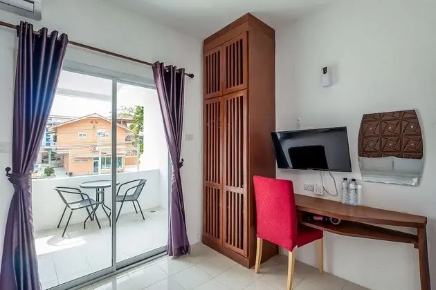 Seven Bedrooms Pool Villa 1km Jomtien beach