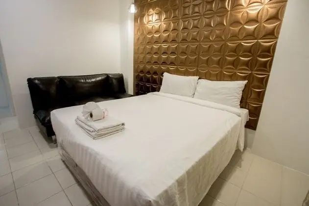 Seven Bedrooms Pool Villa 1km Jomtien beach