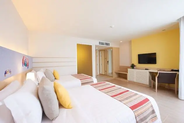 Deluxe Tek Büyük veya İki Ayrı Yataklı Oda, Şehir Manzaralı