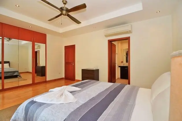 4-Bedroom Villa