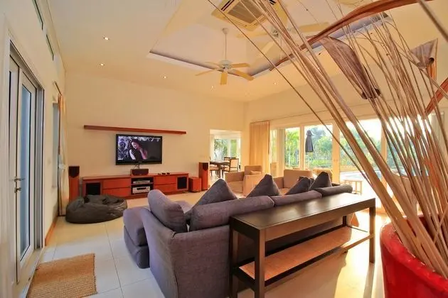 4-Bedroom Villa