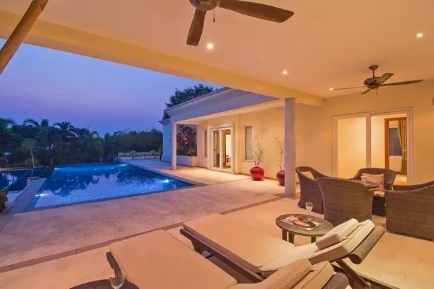 4-Bedroom Villa