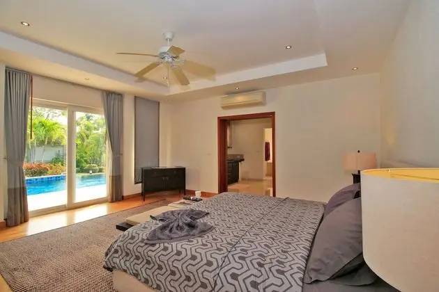 4-Bedroom Villa