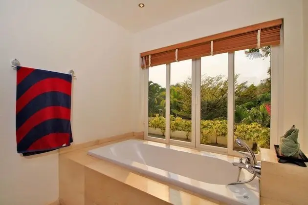 4-Bedroom Villa