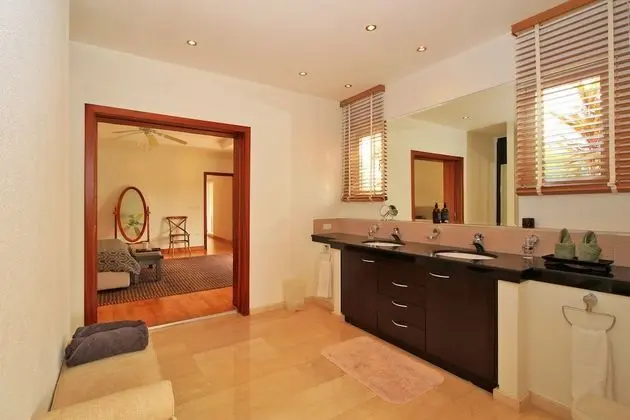 4-Bedroom Villa