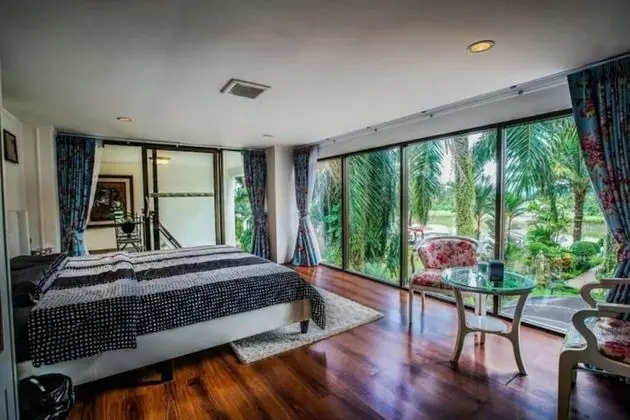 5-Bedroom Private Pool Villa