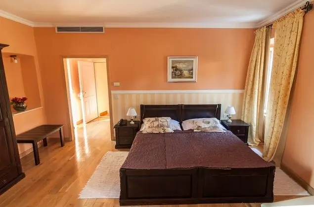 Deluxe Tek Büyük veya İki Ayrı Yataklı Oda, Teras