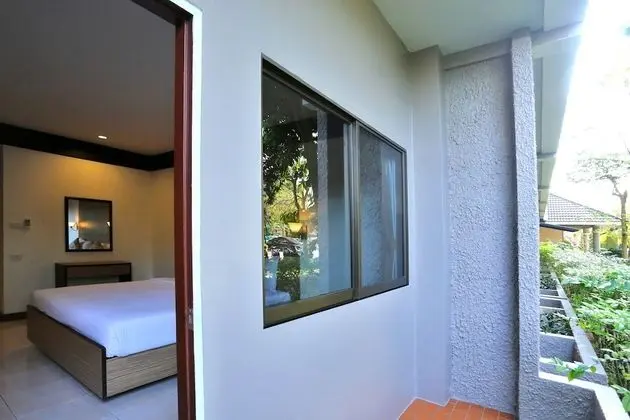 Corner Room