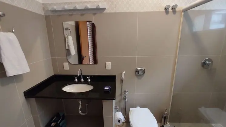 Comfort Tek Büyük Yataklı Oda