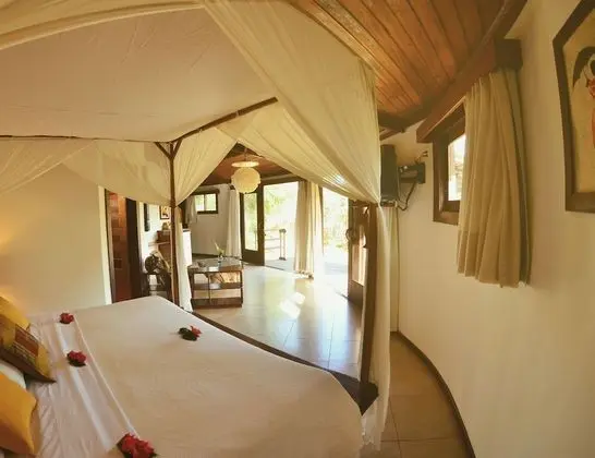 Bungalov, Bahçe Manzaralı