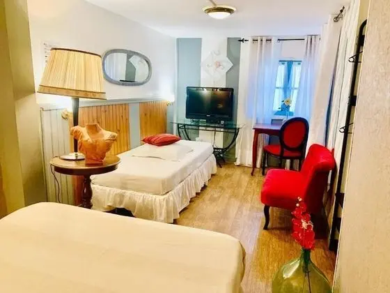 Basic Üç Kişilik Oda