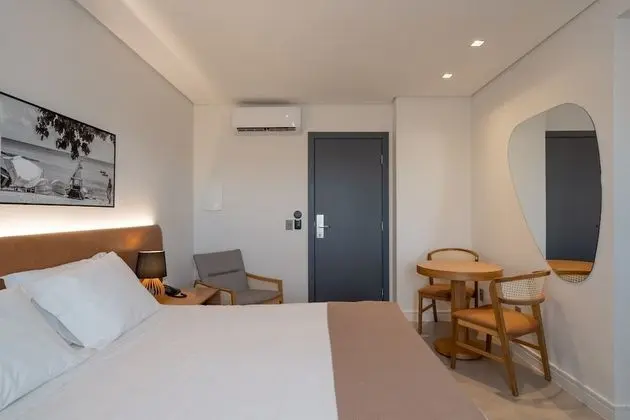 Luxury Oda