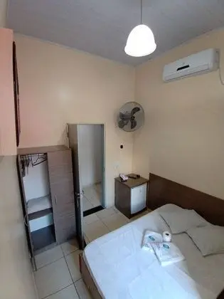 Basic Tek Büyük Yataklı Oda
