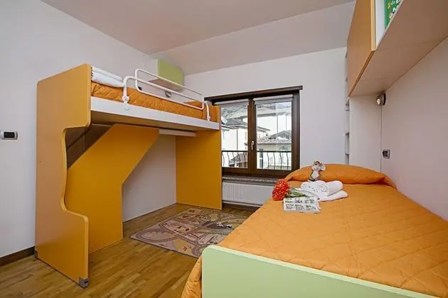 Family Apart Daire, Birden Çok Yatak, 2 Banyolu (Paulie Apartment)