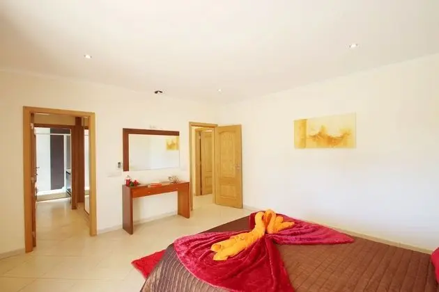 Villa, Birden Çok Yatak Odası, Kişiye Özel Havuzlu, Havuz Manzaralı