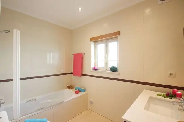 Villa, Birden Çok Yatak Odası, Kişiye Özel Havuzlu, Havuz Manzaralı