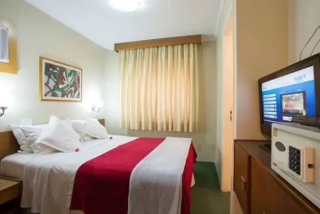 Quarto Casal (Prata)