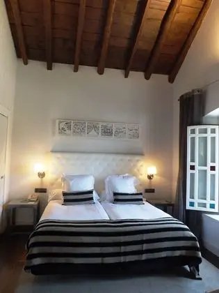 Classical Room