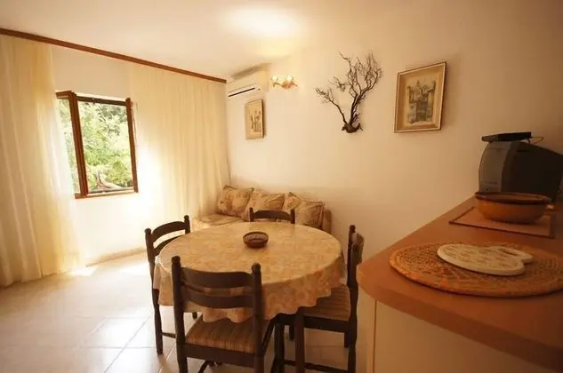 Ev (PAULO2 - great location near the sea )