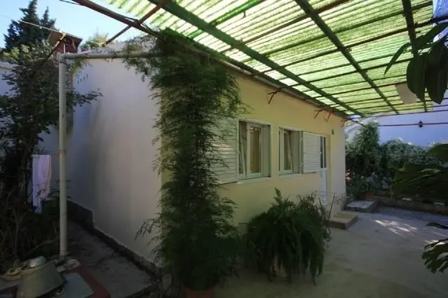 Ev (Paulo3 - close to the sea - H(4+2))