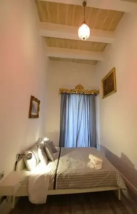 Tek Büyük Yataklı Oda, Balkon